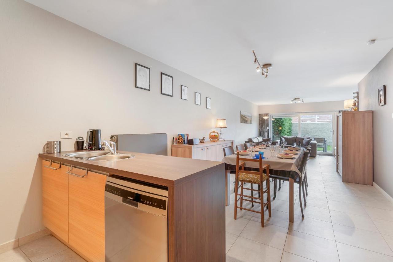 Luxury Apartment With Garden Close To The Beach Ostende Exterior foto