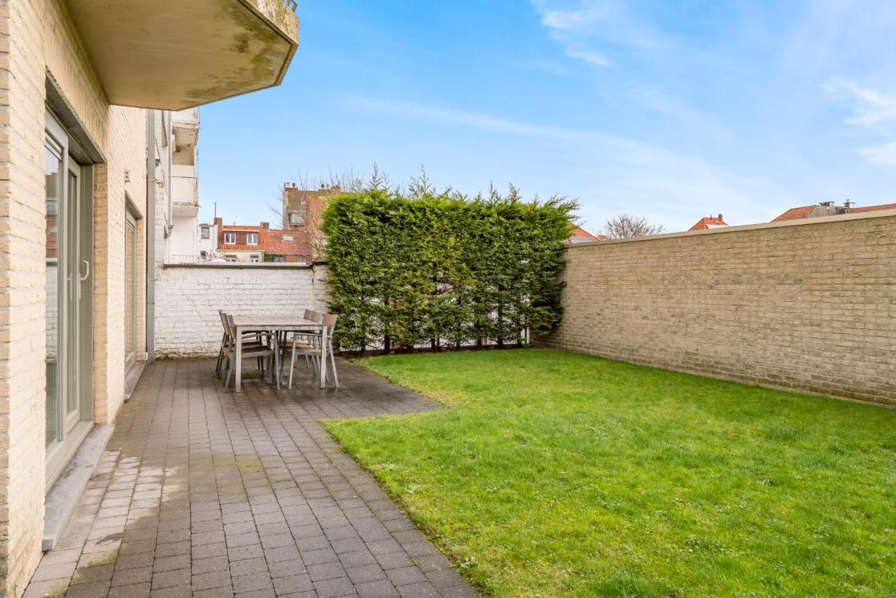 Luxury Apartment With Garden Close To The Beach Ostende Exterior foto